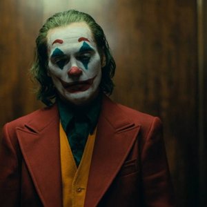 10 Thrilling R-Rated Movies That Nail Every Scene