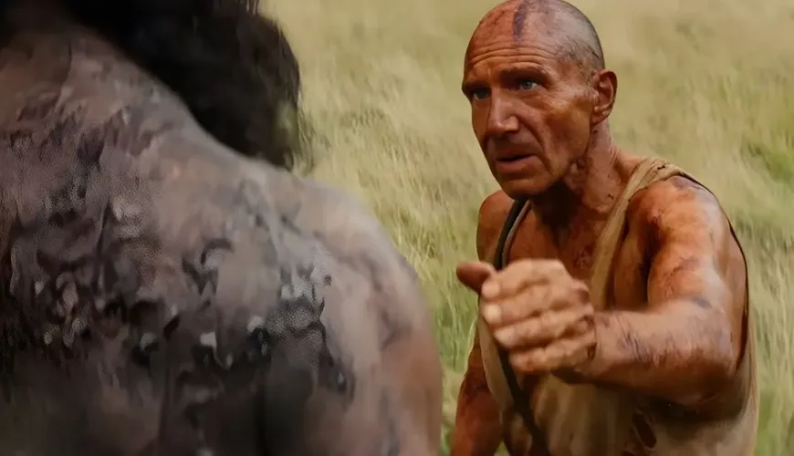 Chi Lewis-Parry's Bold Souvenir Snag Leaves Ralph Fiennes Amused on 'Bone Temple' Set