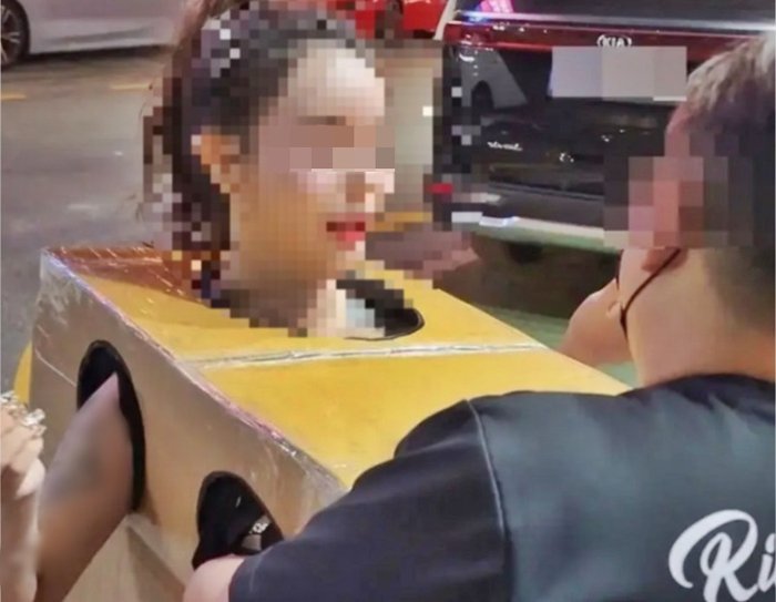 YouTuber's 'Angel Box Girl' Stunt Lands Her Suspended Sentence
