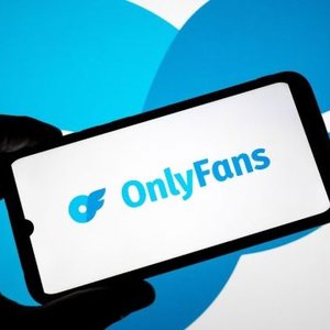 Elle Fanning Steps into OnlyFans Role for Apple TV+ Series