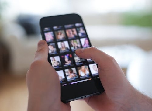 Apple and Google Caught Steering Users Towards Controversial 'Nudify' Apps