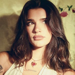 Ari Kystya: Conquering OnlyFans, Navigating Fame, and Embracing Girly Vibes