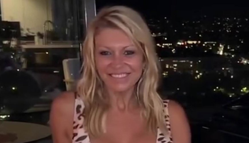 Rozz Switzer Embraces Her Inner 'Cougar' with Daring Instagram Post