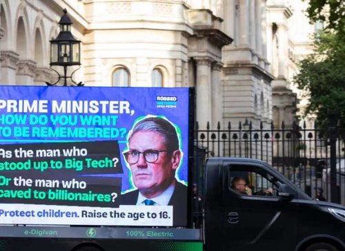 UK Government Eyes Major Social Media Clampdown for Under-16s