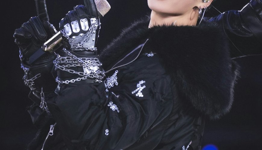 Jungkook Charms Fans with an Adorable 'Hungry' Selfie Post-Concert