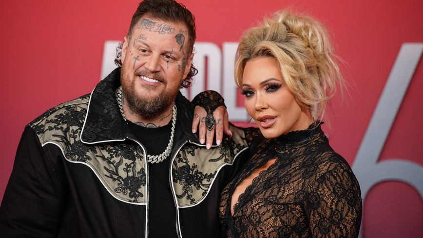Bunnie Xo Drops Mysterious Clip Following Jelly Roll Breakup