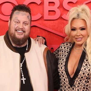 Bunnie Xo Spills on Her Post-Breakup DM Frenzy