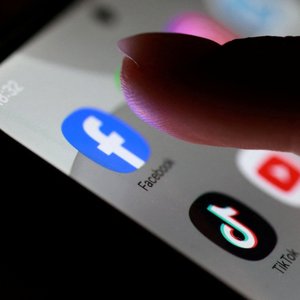 Australia's Bold Move: Teens Face Social Media Clampdown