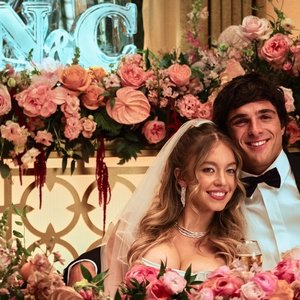 Cassie's Floral Fantasy: Euphoria's Deep Dive into Dreams and Delusions