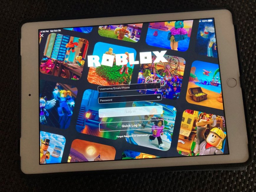 Child Psychiatrist Weighs In: How Roblox's New Age Accounts Impact Young Gamers