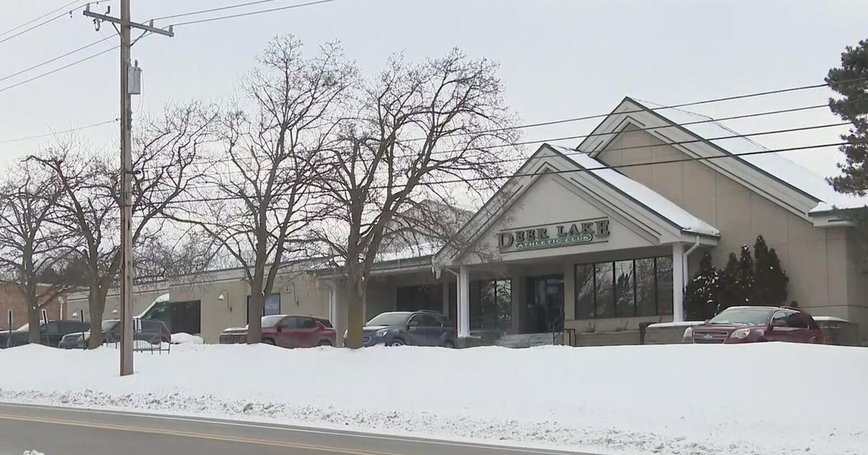 Tragic Poolside Incident: 4-Year-Old Drowns Amid Lack of Supervision