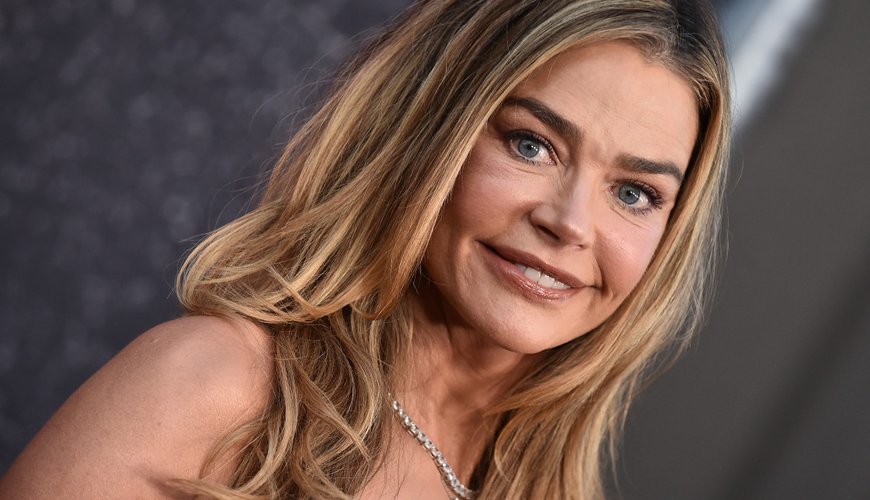 Denise Richards and Carmen Electra's Photoshoot Stirs Up Online Buzz