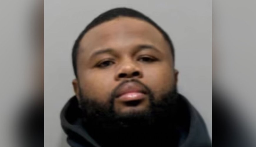 Detroit Officer Suspended After Allegedly Sending Himself Suspect's Nudes