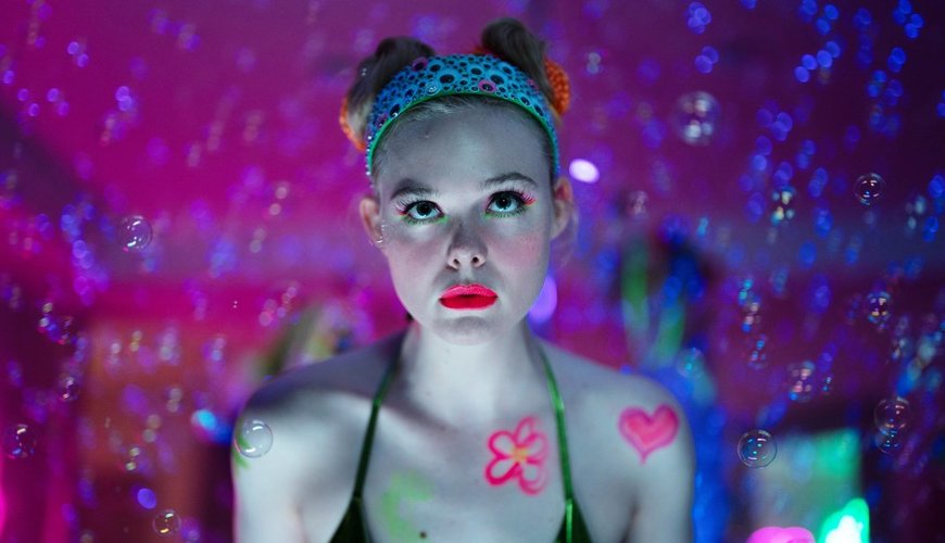 Elle Fanning Talks Nudity and Empowerment in 'Margo's Got Money Troubles'