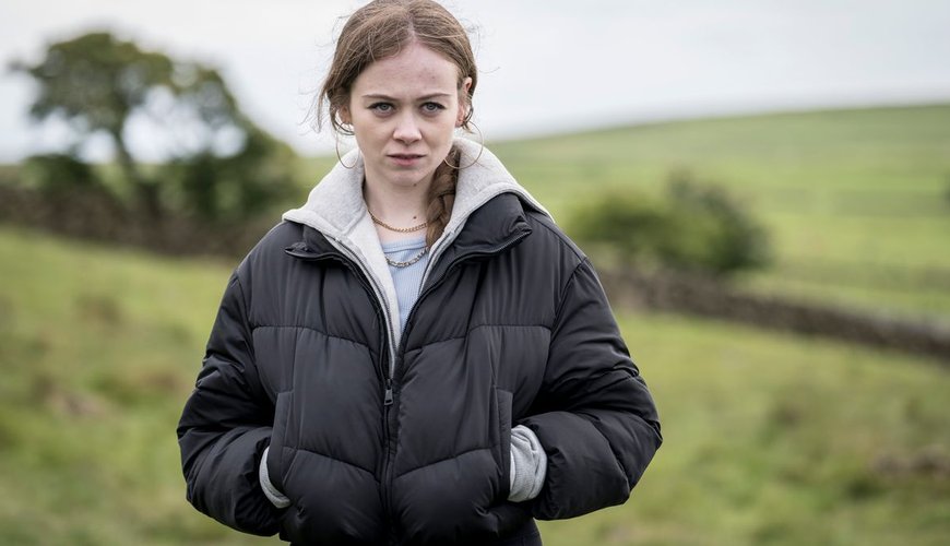 Ellis Season 2: Poldark and Hollyoaks Stars Shine in 'Ashenham'