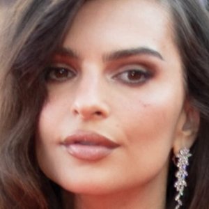 Emily Ratajkowski's Daring Beachwear Photos Trigger X's 'Adult Warning'