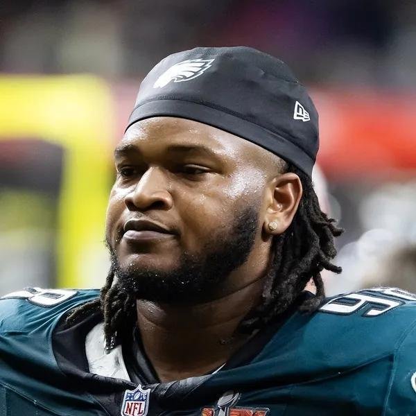 Former Cowboys Star Slams Jalen Carter After Shocking Ejection Against Dallas