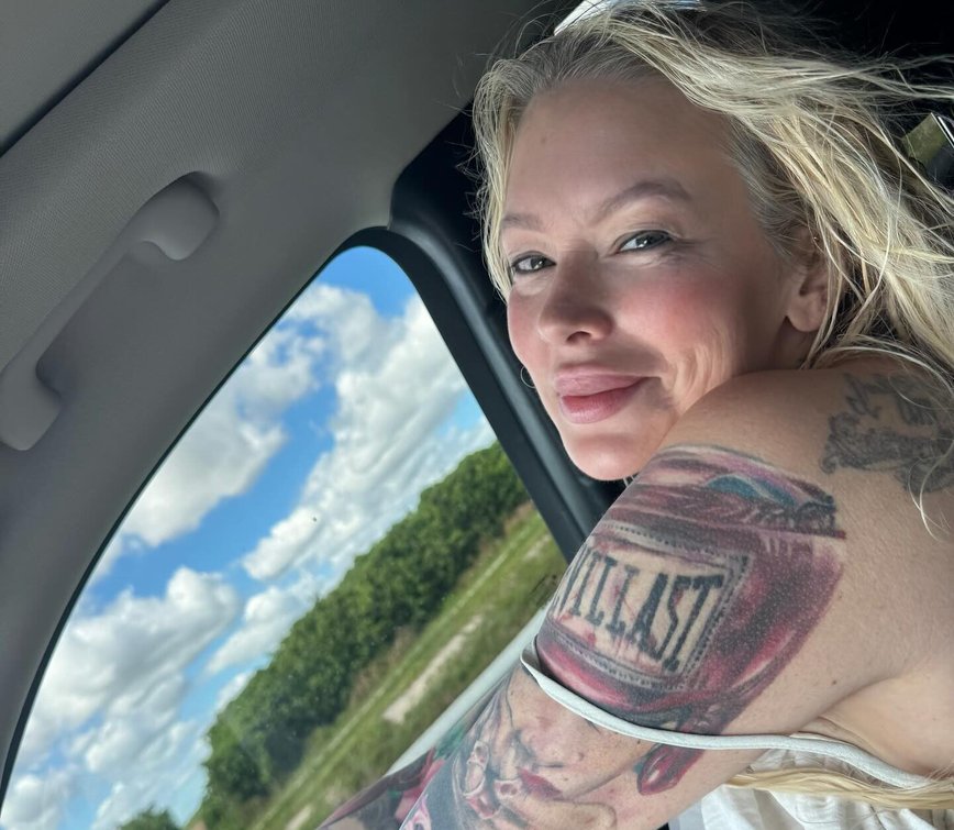 Jenna Jameson: From Adult Icon to Faithful Follower – A Journey of Transformation