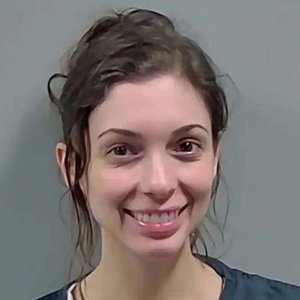 Florida Woman Accused of Causing $3K Damage in Airbnb Urination Scandal