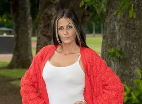 OnlyFans Scandal: Ex-Teacher Faces Tax Penalty in Public Showdown