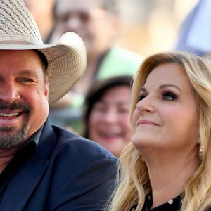 Garth Brooks' Hilarious Holiday Prank Revealed by Trisha Yearwood