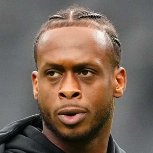 Geno Smith's Troubles Mount – NSFW Gesture Could Lead to NFL Discipline