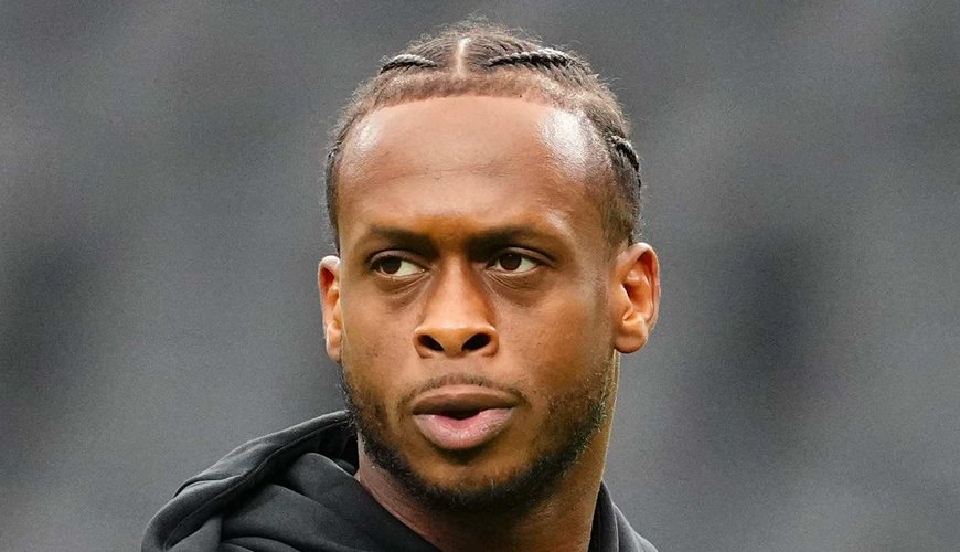 Geno Smith's Troubles Mount – NSFW Gesture Could Lead to NFL Discipline