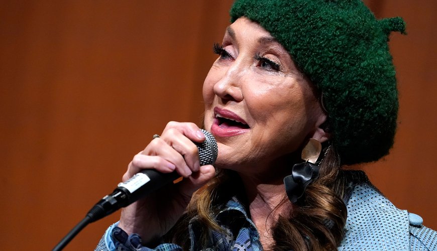 Pam Tillis' Viral TikTok Hits a Humorous Note with Donkey Antics