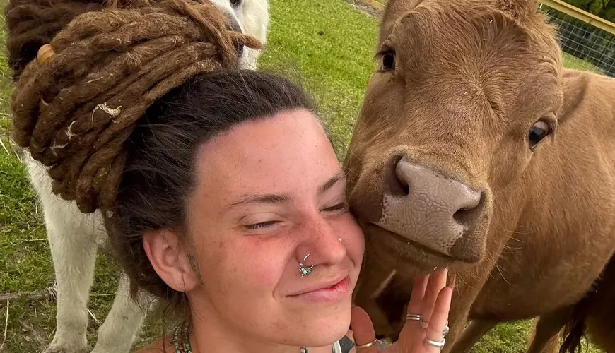 From the Spotlight to Sunlit Fields: Indica Flower's Earthy Transformation