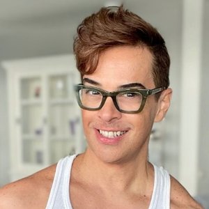 Ageless and Single: Edson Brandao Turns Heads and Hearts