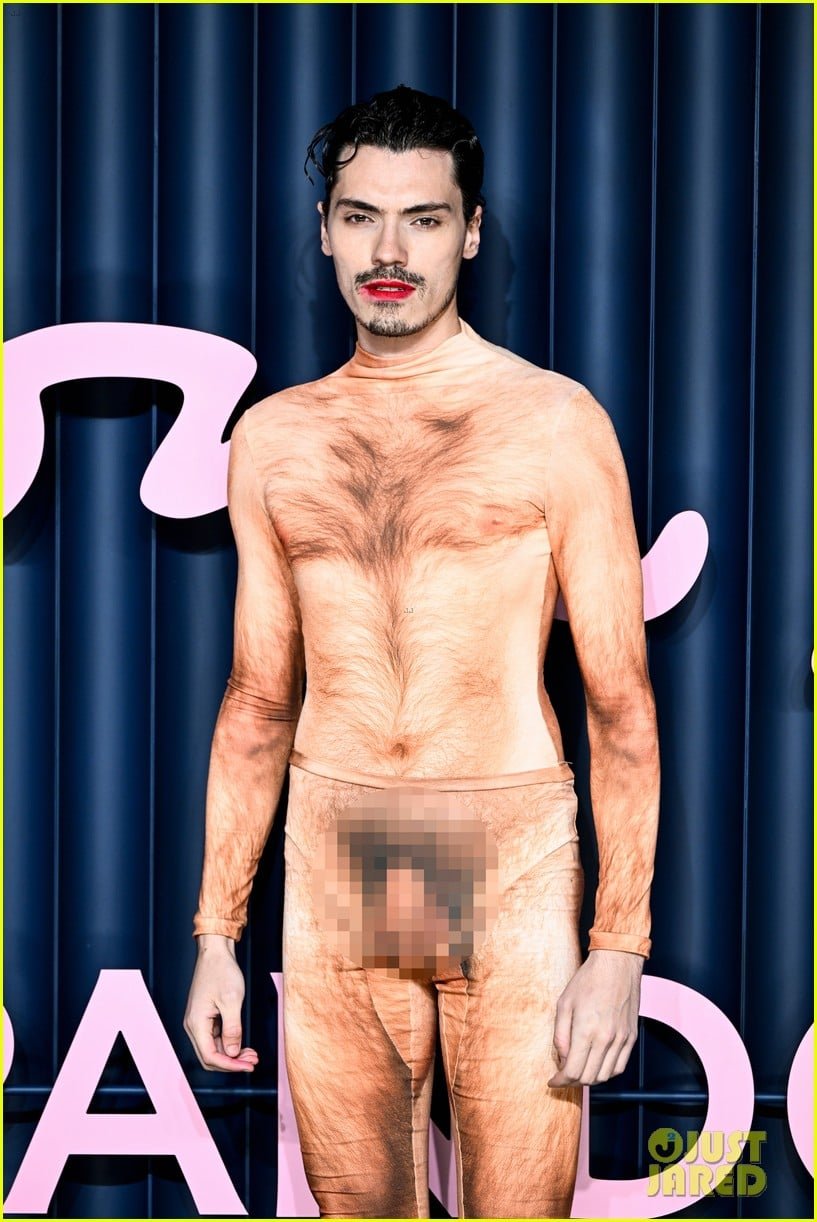 Influencer Lyas Medini Shocks in NSFW Bodysuit from Jean Paul Gauliter at British Fashion Awards 2025: Photo 5249028