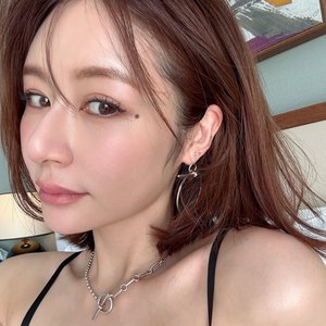 Japan's 'Top Mom Blogger' Reika Kuroki Convicted in Major Tax Evasion Case