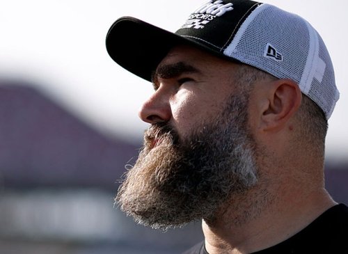 Jason Kelce's Unfiltered Advice for Expecting Dads: A Podcast Moment to Remember
