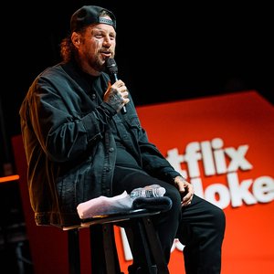 Jelly Roll Hits Stand-Up Stage with Hilarious NSFW Act at Netflix Is a Joke