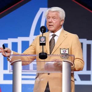Jimmy Johnson Rips Hall of Fame for Snubbing Belichick