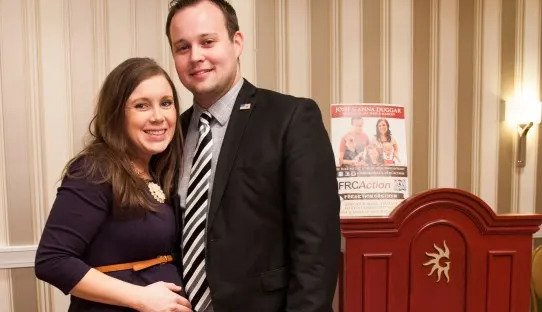 Josh Duggar's Risqué Jailhouse Letters to Wife Anna Uncovered