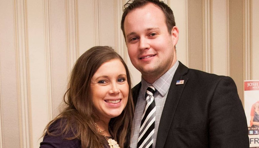 Josh Duggar's Steamy Letters to Wife Anna Revealed Ahead of Sentencing