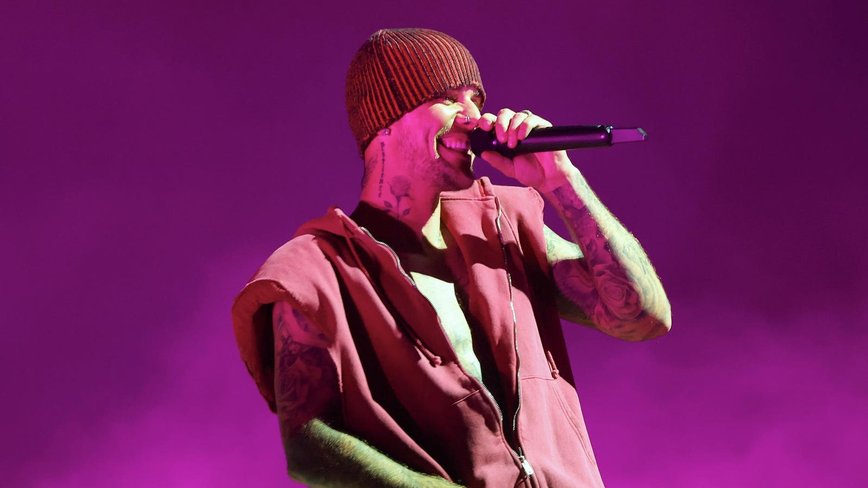 Justin Bieber's Chart Comeback: 'Everything Hallelujah' Takes Adult R&B by Storm