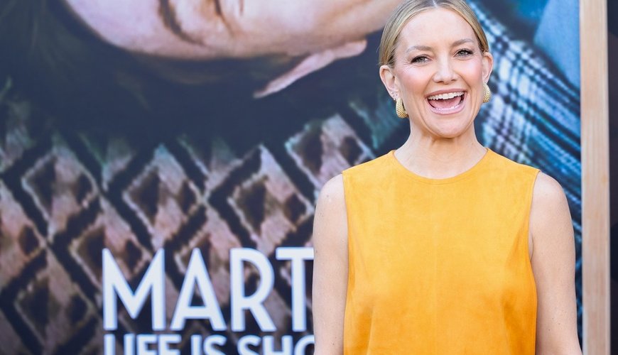 Kate Hudson Stuns in Daring Dress with Bold Side Cutouts