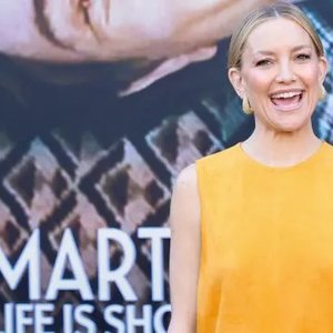 Kate Hudson Dazzles in Bold Yellow Cutout Dress at Premiere