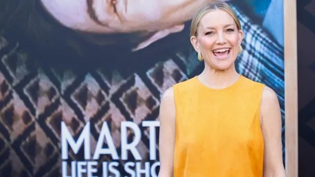 Kate Hudson Dazzles in Bold Yellow Cutout Dress at Premiere