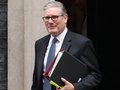 Keir Starmer Plans Bold Internet Crackdown to Protect British Youth