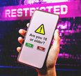 Keir Starmer’s Privacy Gamble: The Sexting Ban That Hits Adults Too