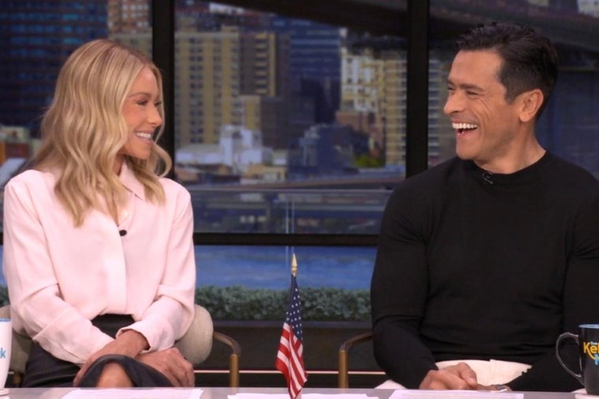 Kelly Ripa's Hilarious NSFW Anniversary Card for Mark Consuelos: A Dino-Mite Gift