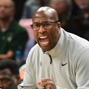 Knicks' Mike Brown Gets Candid After Crushing Loss to Magic