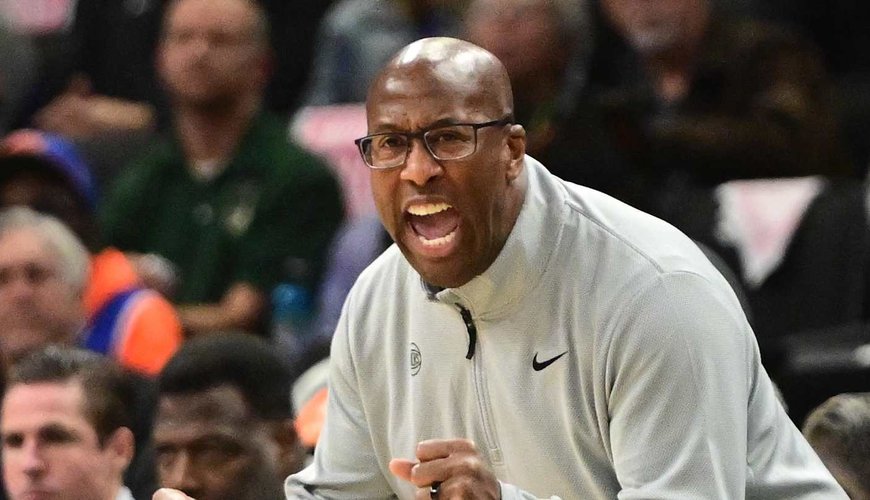 Knicks' Mike Brown Gets Candid After Crushing Loss to Magic