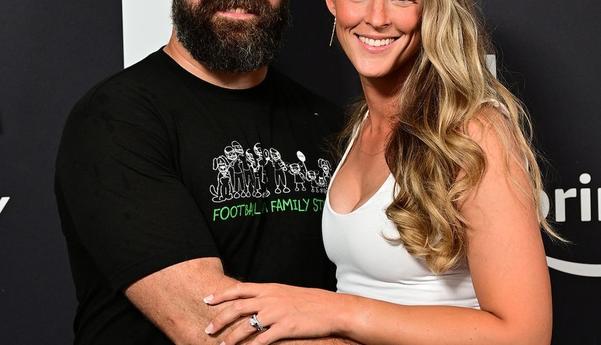 Kylie Kelce Throws Playful Shade at Husband Jason's Bedroom Advice