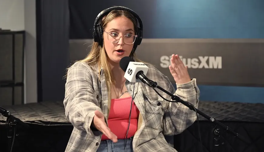 Lauryn ‘Pumpkin’ Efird's OnlyFans Adventure: Her Boyfriend Darrin Kitchens Shares His Thoughts