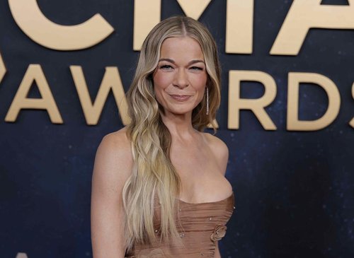 LeAnn Rimes Dazzles in Daring Black Lace Corset Dress with Side Cutouts