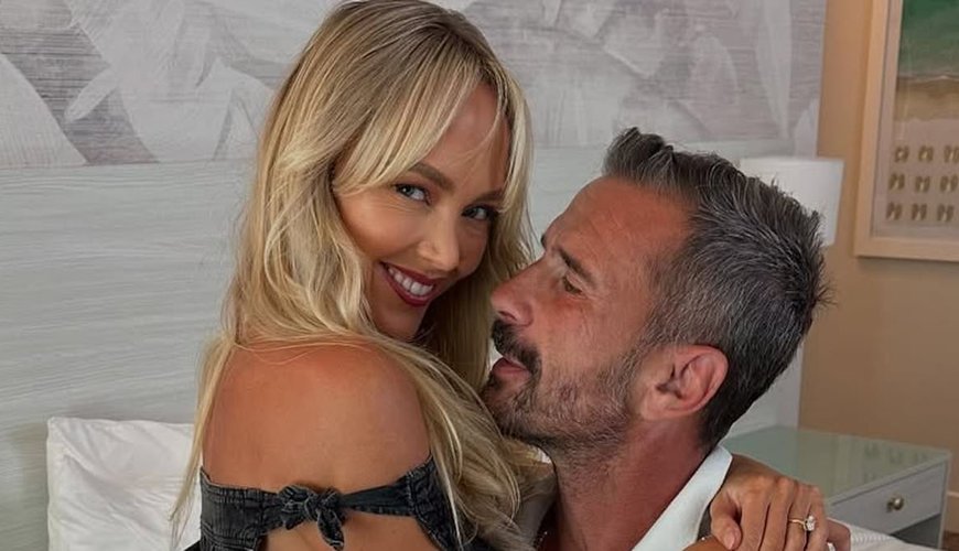 Drama Unfolds: Annie Knight's Cozy Moment with Adult Star Manuel Ferrara Amid Wedding Plans